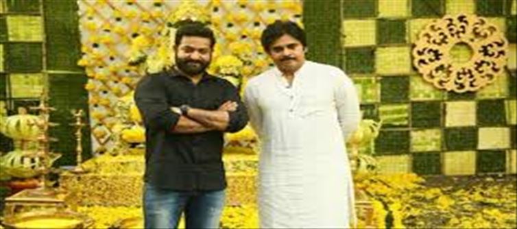 ఎన్టీఆర్ - పవన్ కళ్యాణ్ కాంబోలో మిస్ అయిన ఆ సూపర్ డూపర్ హిట్ మూవీ ఏంటో ఇదే.. జస్ మిస్..!
