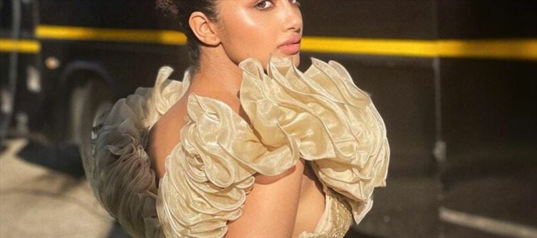 Oops! Anupama Exposed in Side View - See Photos