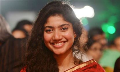 బస్ స్టాండ్ లో సాయి పల్లవిని తిరస్కరించిన ప్రజలు !