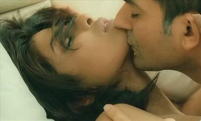 Priyanka Chopra speaks on Salman Khan's 'RAPE ISSUE'