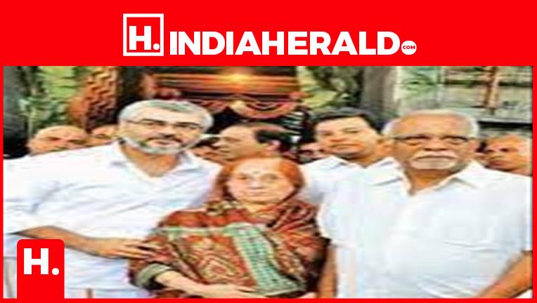 Prodeqer Producer did not help Ajith s mother s medical expenses..