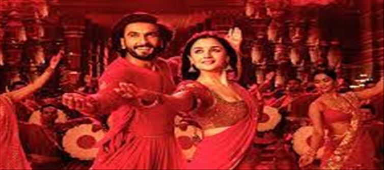 Ranveer Singh and Alia Bhatt launched their song in the city