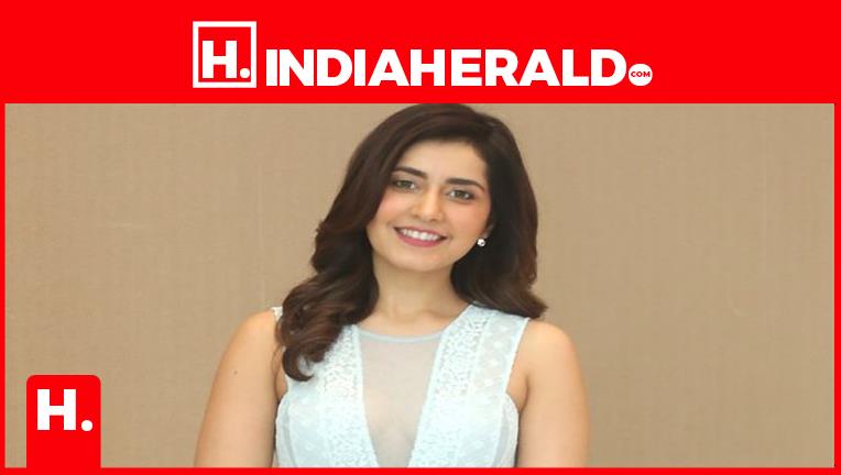 ఆడిషన్ ఇవ్వడానికి వచ్చి పారిపోయిన రాశిఖన్నా.. ఏ సినిమాకంటే.