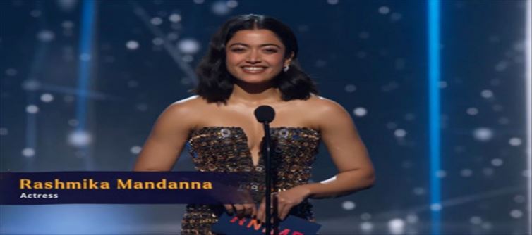Rashmika Mandanna made heads turn at an Award ceremony in Japan