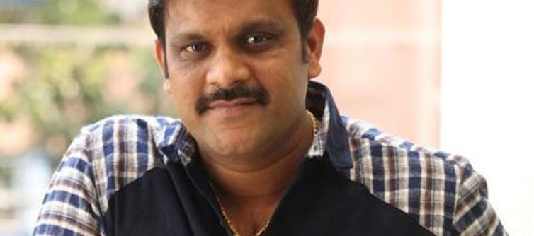 ఇదేం ట్విస్ట్ రా బాబు .. రవితేజ కథ సందీప్ దగ్గర..!