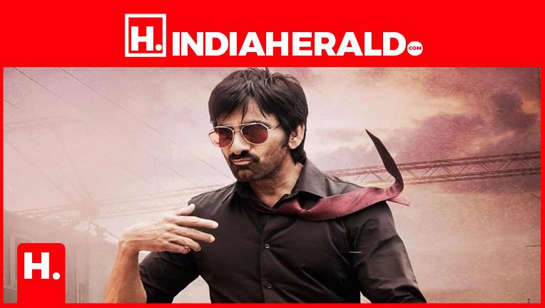 బాలీవుడ్ ఎంట్రీ ఇస్తున్న మాస్ రాజా.. ఏకంగా ఆ స్టార్ హీరోతో