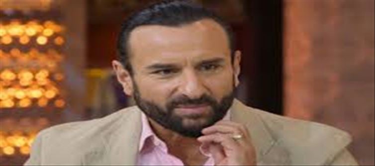 Why did Saif Ali Khan choose Bollywood over cricket?
