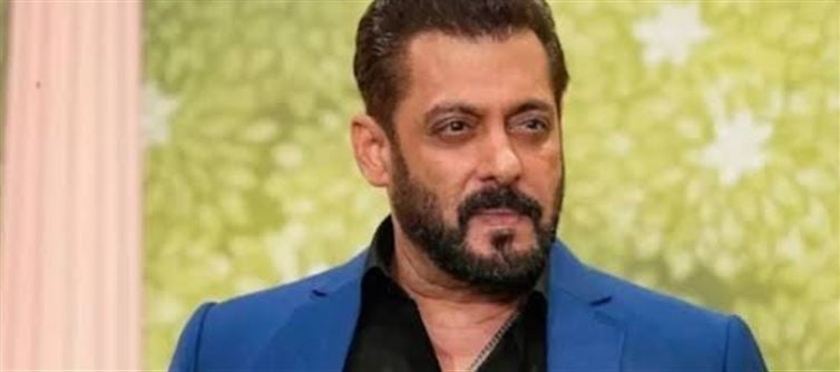 సల్మాన్ ఖాన్ నటించిన ఎన్ని సినిమాలు 100 కోట్ల కలెక్షన్లను అందుకున్నయో తెలుసా..?