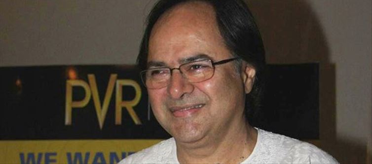 ShabanaAzmi recalls her last show with Farooq Shaikh on his death anniversary.