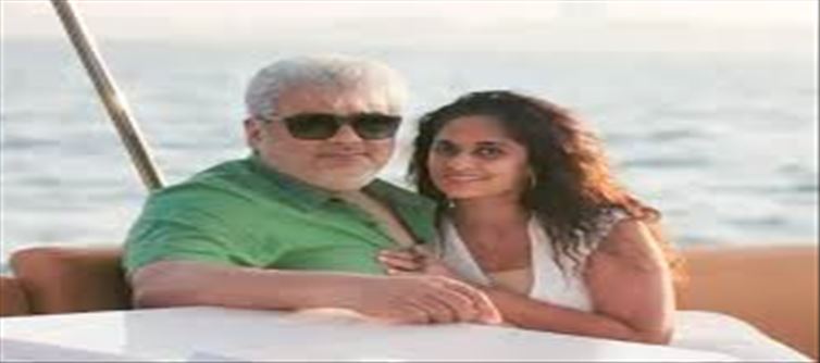 Shalini has a golden heart like Ajith..!?