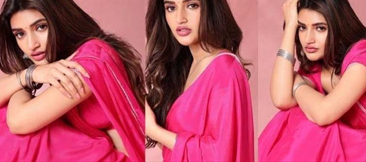 Sreeleela Tempts in Low Hip Saree - Hot Photos