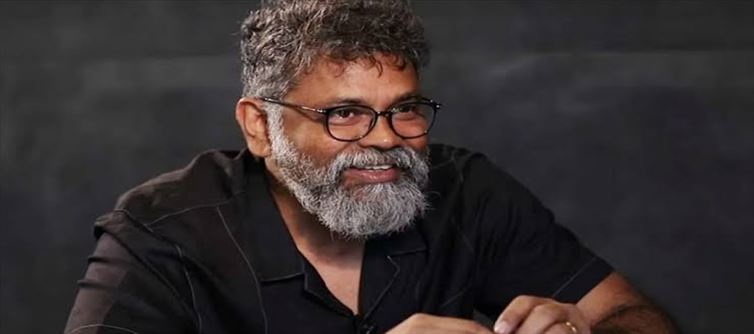 ఆ సినిమా రిజల్ట్ సుకుమార్ ను బాధ పెట్టిందా.. ఆయన ఇంతలా హర్ట్ అయ్యారా?