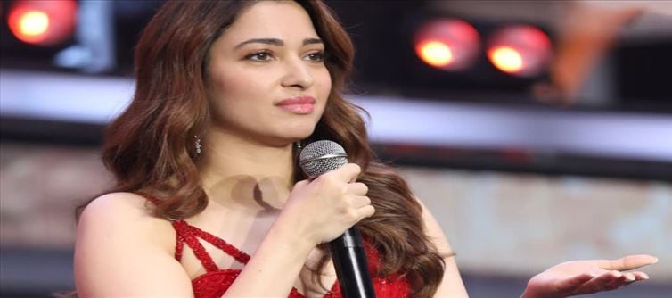ఇండస్ట్రీలో ఏ హీరోయిన్ వద్ద లేనివి తమన్నా దగ్గర ఉండేవి ఆ రెండే..సో సో స్పెషల్..!?
