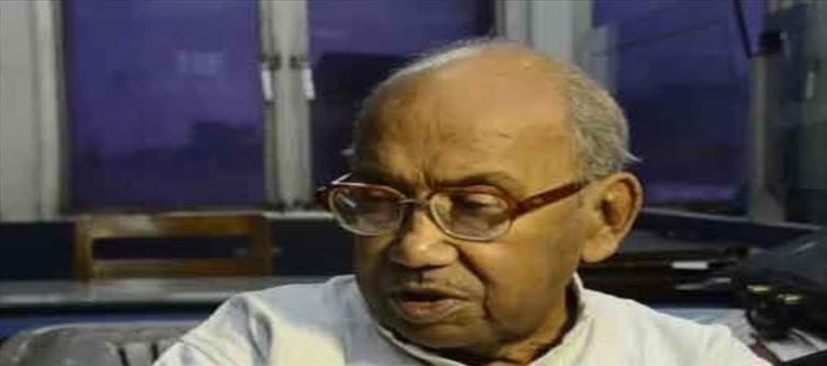 ইচ্ছা মেনেই শেষ যাত্রা তরুণ মজুমদারের