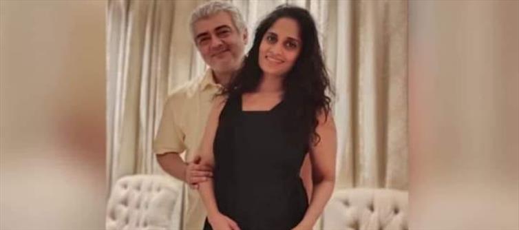 Thala Ajith Photo with his wife Shalini on his 50th Birthday goes Viral