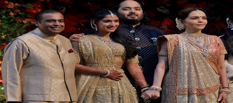 This outfit of Radhika Merchant is more expensive!