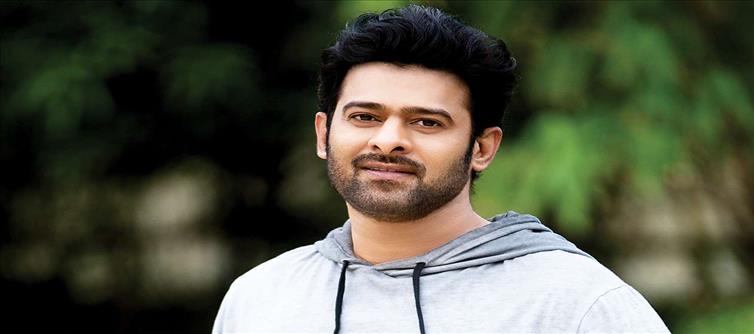 ఆ విషయంలో తగ్గేదేలే అంటున్న ప్రభాస్..!?