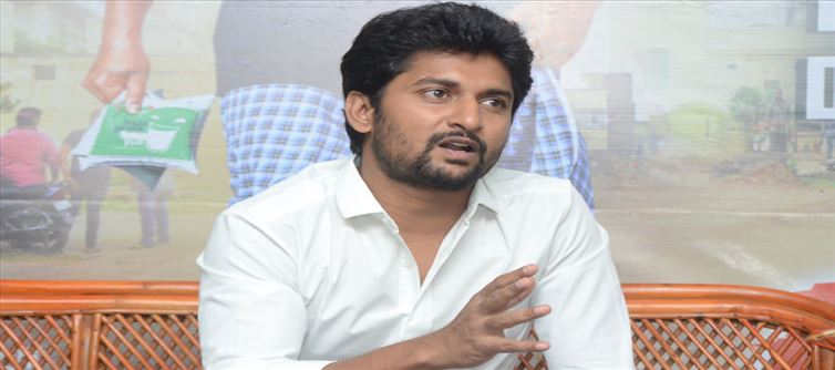 ఆ స్టార్ హీరోలు నన్ను తొక్కేయాలని చూస్తున్నారు అంటూ షాకింగ్ కామెంట్స్ చేసిన నాని..!?