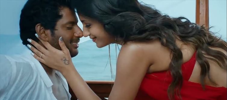 Trisha Marriage with Hero - Throws Bachelorette Party?