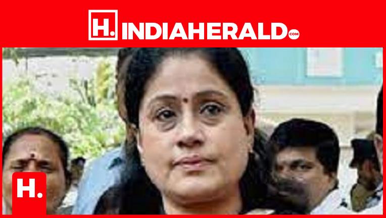 Vijayashanthi Blasts Venkatesh Indirectly