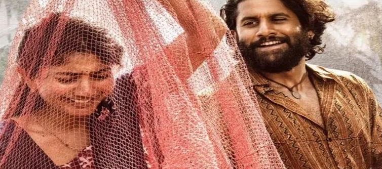 అభినయ ప్రధాన పాత్రలకు కేరాఫ్ అడ్రస్ సాయిపల్లవి.. యాక్టింగ్ కు వావ్ అనాల్సిందే!