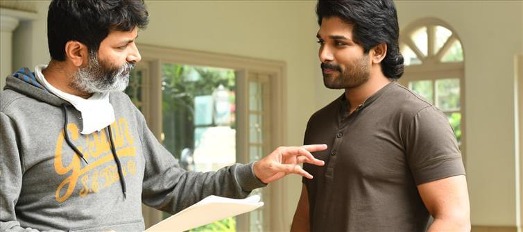 త్రివిక్రమ్ కు .. అల్లు అర్జున్ భారీ రిక్వెస్ట్ .. గట్టి మెలిక పెట్టాడుగా..?
