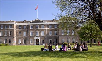 UK University provides honorary doctorate to Imam