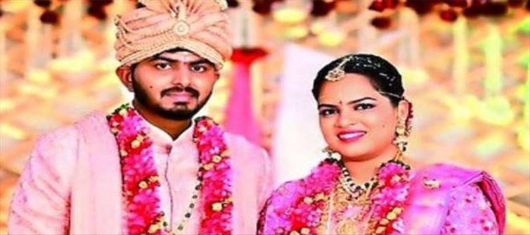 కాళ్ల పారాణి ఆరకముందే నవదంపతులు మృతి..?