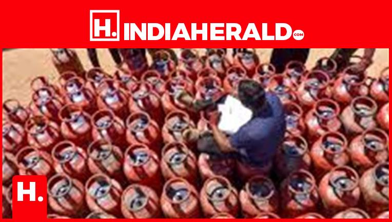 🇮🇳 Government Takes Major Step to Address Gas Crisis: PNG to Reach Every Household