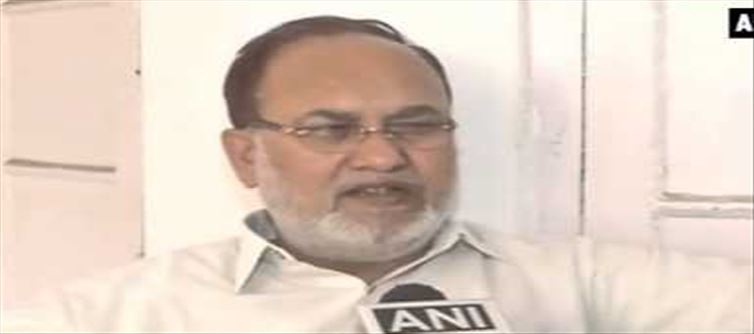 Abdul Bari Siddiqui surrounded the central government...