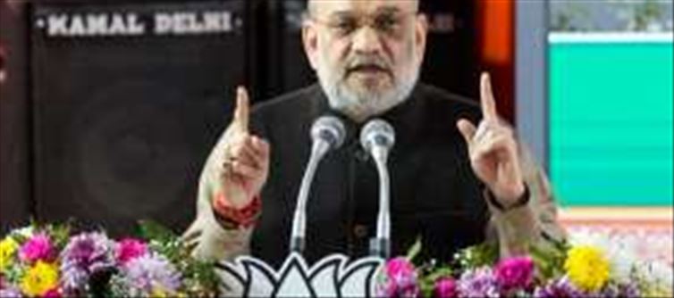 Amit Shah launches scathing attack on Kejriwal in Delhi
