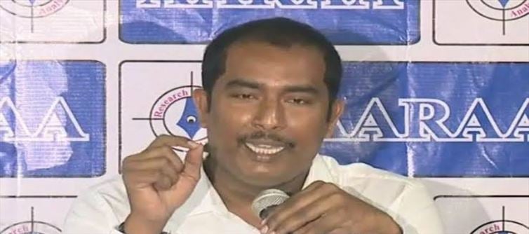 సంచలనం సృష్టిస్తున్న ఆరా మస్తాన్ అలిగేషన్స్.. బాబు ఈవీఎం సీఎం..?
