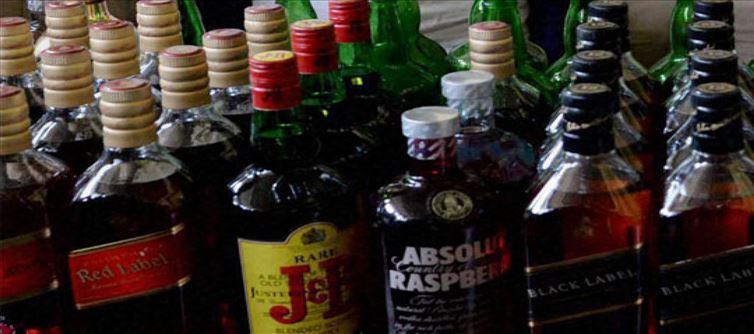 Large quantity of illegal liquor smuggled from Haryana to Delhi