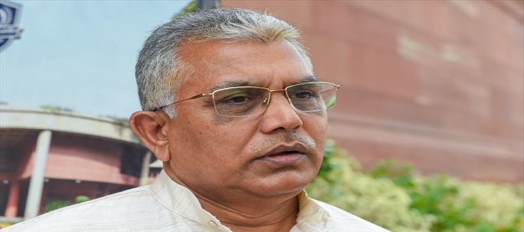 দিলীপ ঘোষকে চিঠি পাঠিয়ে ‘সংবাদমাধ্যমের সামনে সংযত হওয়ার’ নির্দেশ দেওয়া হয়েছে