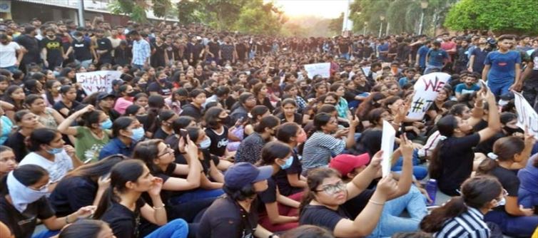 चंडीगढ़ यूनिवर्सिटी के लीक हुए वीडियो मामले के आरोपी शख्स को गिरफ्तार कर लिया गया है