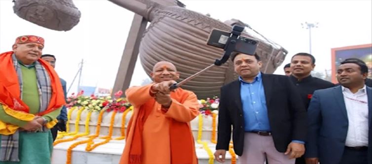 CM Yogi's special style seen, visited Ram Janmabhoomi temple