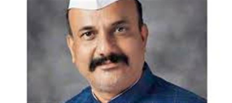 Congress angry over making Hindi a compulsory...