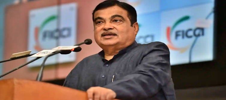 कांग्रेस को मजबूत बनना चाहिए : नितिन गडकरी
