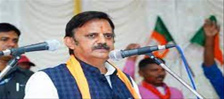 Deputy CM Rajendra Shukla will not live in the government bungalow