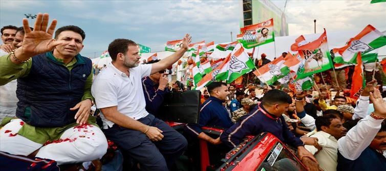 A flurry of resignations of Congress MLAs in Gujarat!
