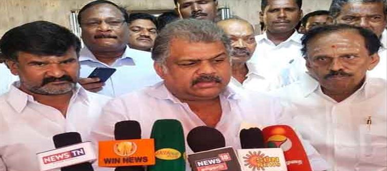 DMK's flag won't fly just by removing other parties' flagpoles..!?
