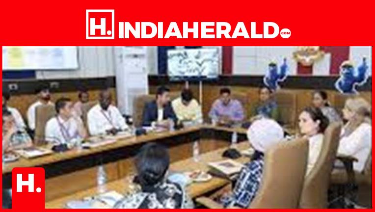 Election Commission Holds Key Meeting Ahead of Vote Counting in Tamil Nadu