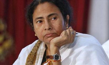 যত দোষ সবই যদি মমতা বন্দ্যোপাধ্যায়ের হয়।