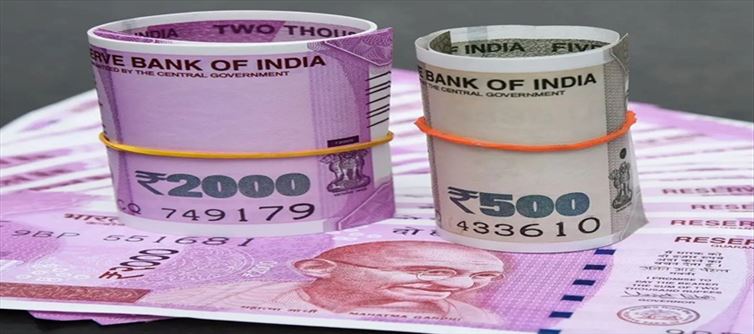 मोदी कैबिनेट ने सरकारी कर्मचारियों के लिए 4% डीए बढ़ोतरी को मंजूरी दी