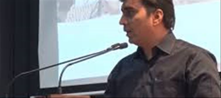 How did IAS Vikrant Pandey become UPSC topper?