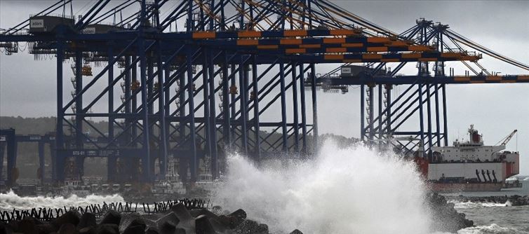 How Vijayan And Adani Organizations Have Created An Achievement Tale In Kerala