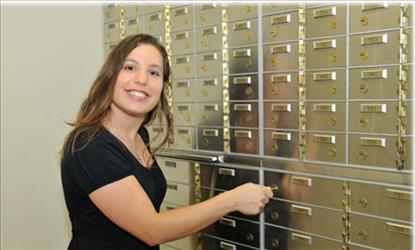 Banks is not responsible for loss of valuables in lockers: RBI 