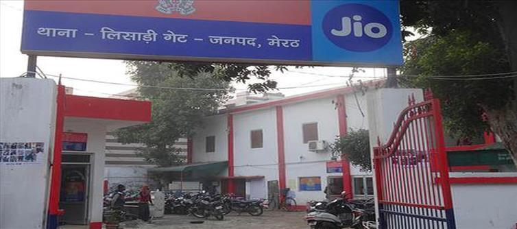 In Meerut, the police had to lock the gate of the police station...