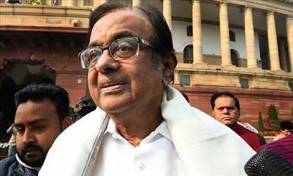 মোদীর অদক্ষ ম্যানেজাররা অর্থনীতির নিয়ন্ত্রক হওয়ায় দেশের আর্থিক হাল খারাপ হচ্ছে মোদীকে কটাক্ষ চিদম্বরমের