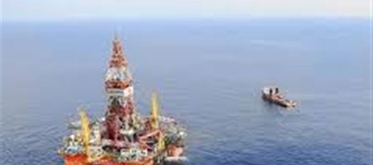 Jackpot for China..!? Crude Oil in South China sea..!?